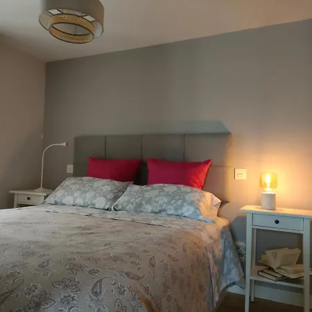 Apartman La Antigua Muralla Burgo