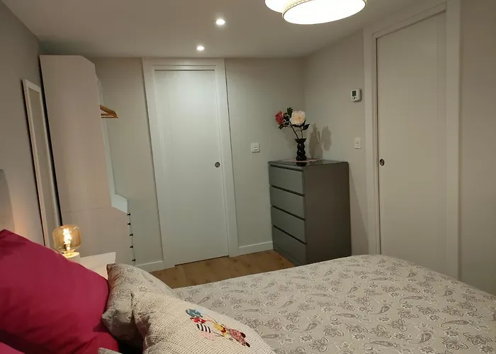 La Antigua Muralla * Burgo